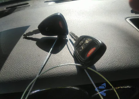 2010 Dodge Caliber Mainstreet z USA, uszkodzony, nr VIN 1B3CB3HA0AD638895